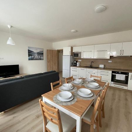 Apartman Hm Horni Marsov Luaran gambar