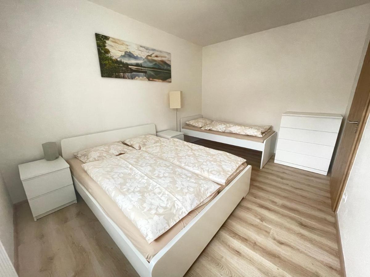 Apartman Hm Horni Marsov Luaran gambar