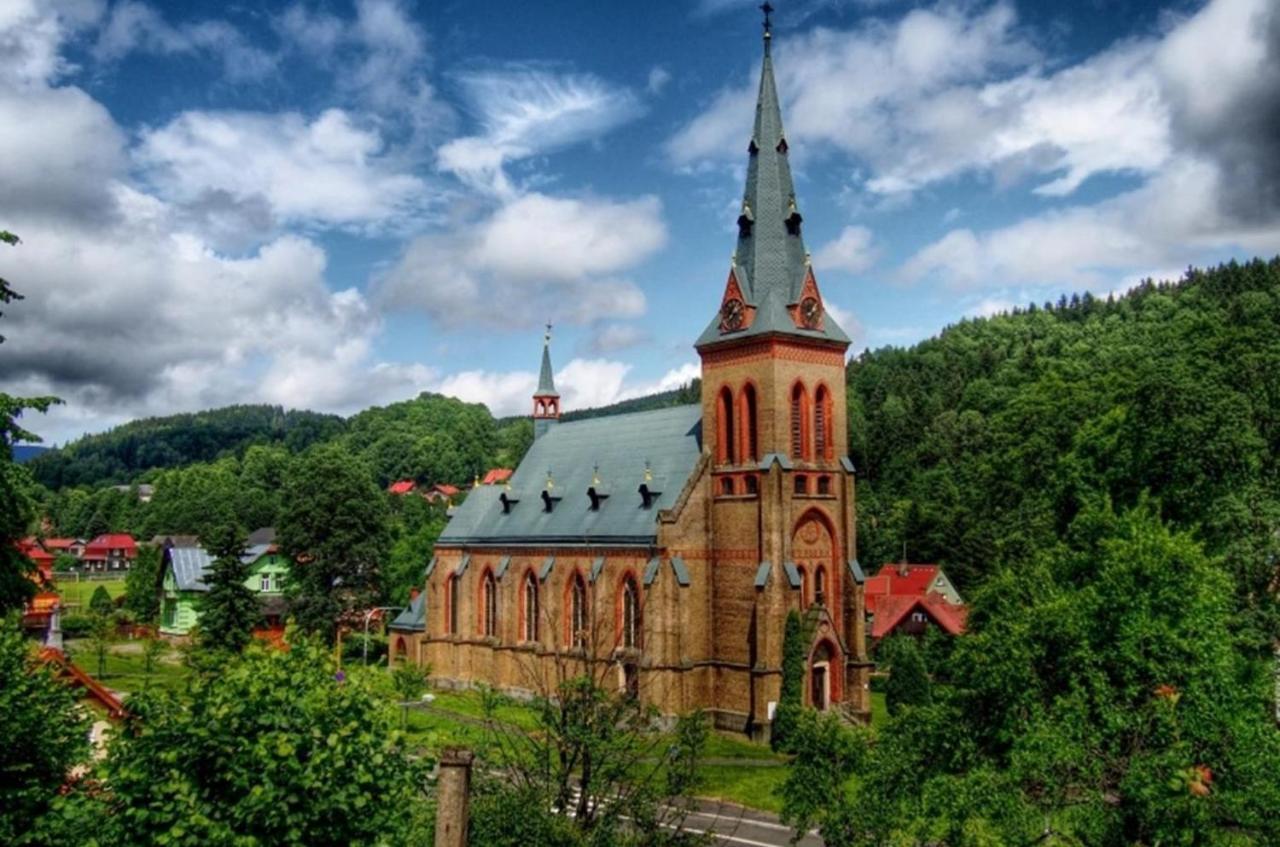 Apartman Hm Horni Marsov Luaran gambar